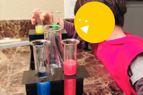 Mixing Colors: Indoor activity for preschoolers